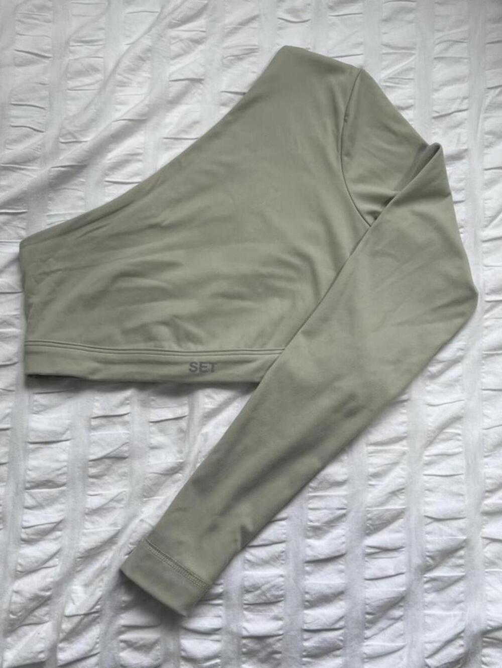 Set Active Women's Green long sleeve top